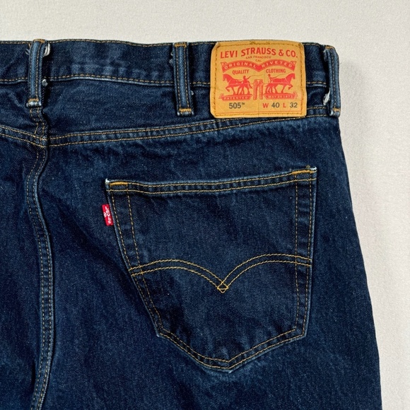 Levis 505 Straight Leg Jeans Mens Size 40X32 Dark Blue High Rise - Picture 13 of 13